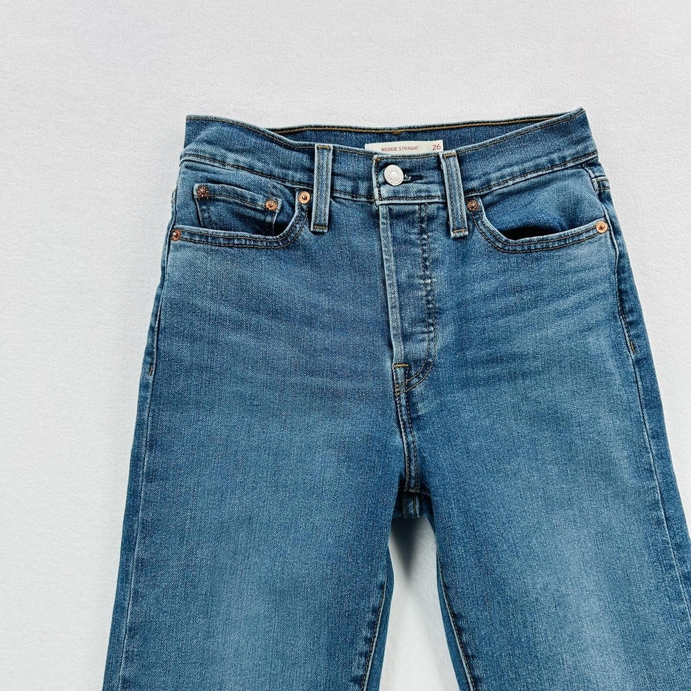 Levi's Wedgie Straight Jeans Womens 26 Blue Denim High Rise Slim Crop Raw Hem - Picture 14 of 16
